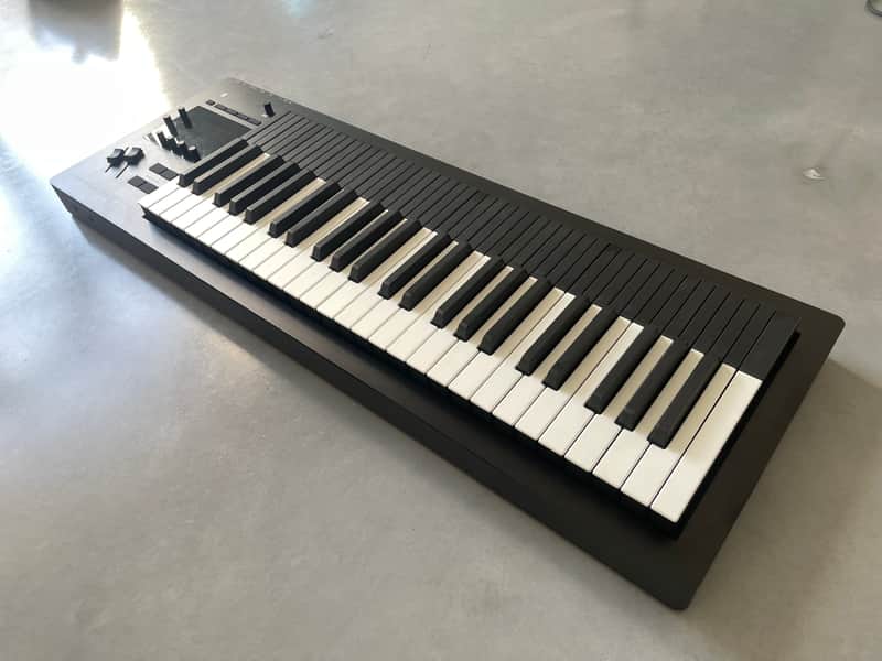 Expressive E Osmose 49-Key 24-Voice Polyphonic Synthesizer 2022 - Present - Black image 1