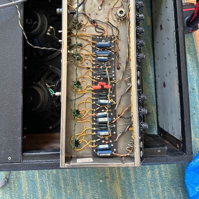 Fender Concert 2-Channel 40-Watt 4x10" Guitar Combo 1964 - 1965 - Black Panel image 2