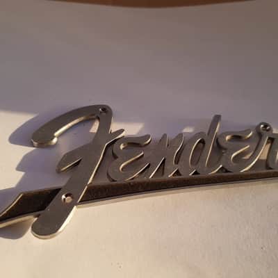 1963 FENDER BASSMAN AMP LOGO USA image 3