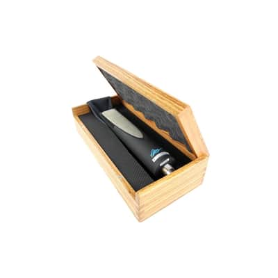 SE ELECTRONICS RNR1 Active Ribbon Mic with Shockmount, Wood and ATA Case image 7