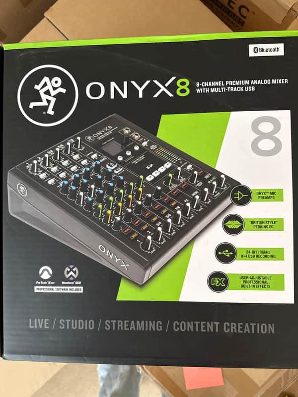 Mackie Onyx8 8-Channel Analog Mixer with Multitrack USB 2021 - Present - Dark Gray image 1
