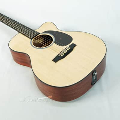 Martin 000C Jr E 000 Junior-14 Fret Cutaway, Acoustic Electric #66567 @ LA Guitar Sales image 3