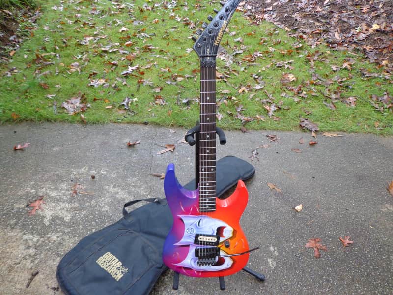 Kramer Baretta 1987 USA Custom Graphic- Theatre Of Pain image 1