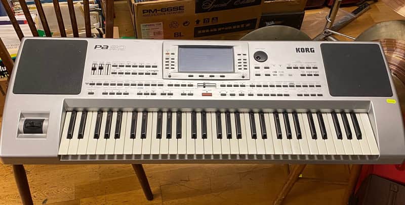 Korg PA-80 Professional Arranger Pre-Owned image 1