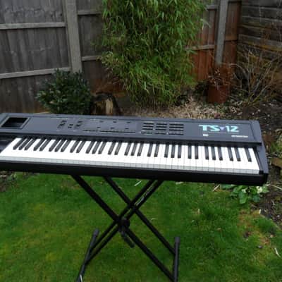 Ensoniq TS-12 Workstation Synthesizer...everything works!