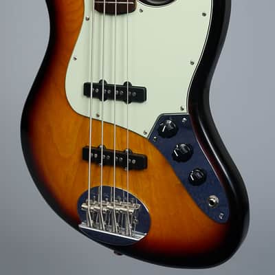 Lakland Skyline 44-60 + Nordstrand Pickups 2008 - Three Tone Sunburst image 3
