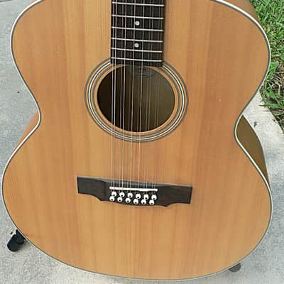 Guild F2512 e jumbo acoustic 12 string image 5