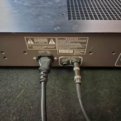 Gallien-Krueger 700RB-II 450-Watt Biamp Bass Amp Head 2010s - Black / Silver imagen 4