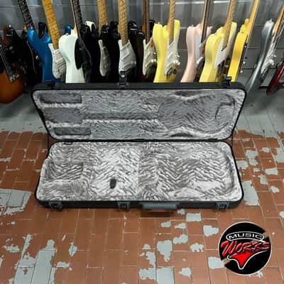 Fender   Molded Case Abs image 3