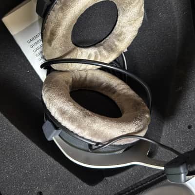 Beyerdynamic DT 880 Premium Edition (250 Ohm) Semi-Open image 6