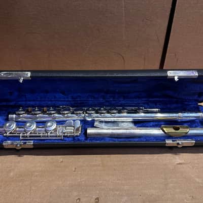 Gemeinhardt 3SB Intermediate Flute – Solid Silver – Elkhart, Indiana USA - Gold-Plated Lip Plate image 2