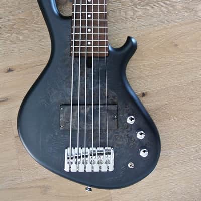 MENSINGER Cazpar 6a - Active 6 String Short Scale 30" Bass - Burl Poplar, Blackburst - New image 3