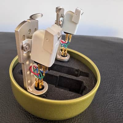 Pair of Pickering 625 DJ Moving Iron (MI) Carts with 100Sounds Cartridge Case image 4