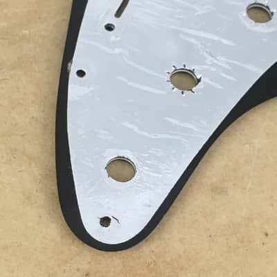 Vintage Fender 1970s Reissue Relic 3-Ply Aged Black Right Strat Fender Pickguard image 9