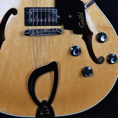 Guild Starfire SF-4 from 1977 in Natural with Case image 7