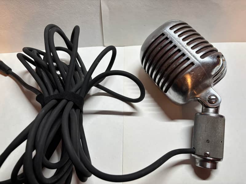 Vintage 1940's SHURE 556A Fatboy Dynamic Microphone, orig element w/cable image 1