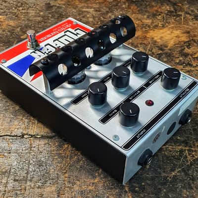Electro-Harmonix English Muff'N Tube Distortion / Preamp 2005 - 2021 - Silver / Red / Blue image 6