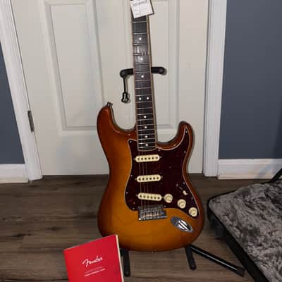 Fender Limited Edition American Professional Stratocaster image 2