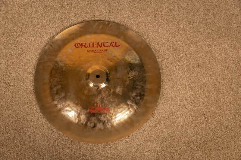 Zildjian 18" Oriental China Trash Cymbal 1295g image 1