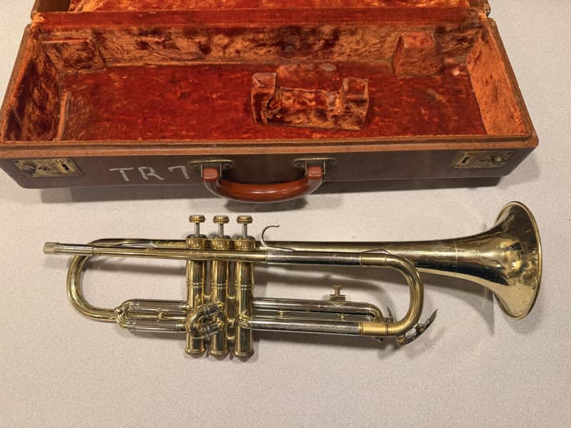 York Superba 1960's - Brass Lacquered image 1