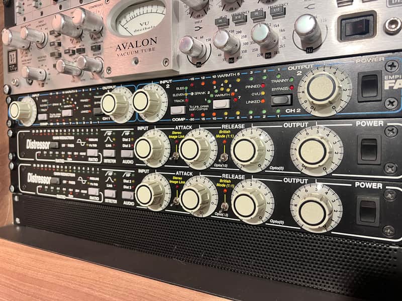 Empirical Labs EL8-XS Distressor Stereo Pair with British Mode and Image Link 2010s - Black image 1