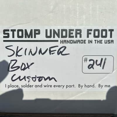 Stomp Under Foot Skinner Box 2020s Black image 4