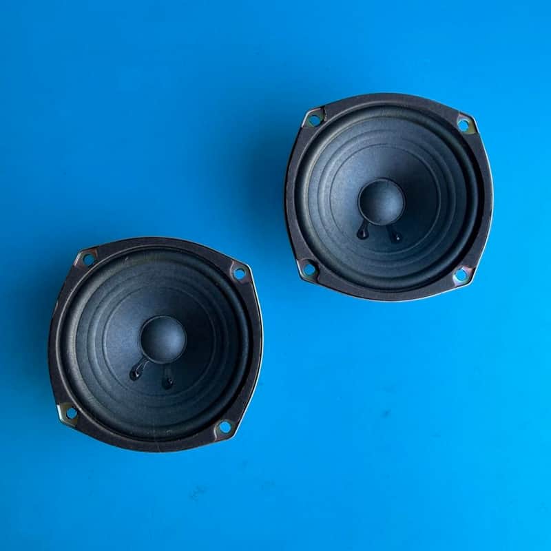YAMAHA PSR-40 YPR-7 Keyboard Part: 4.5" Speaker 5W 4Ohms Woofer XA016A0 [Pair] image 1
