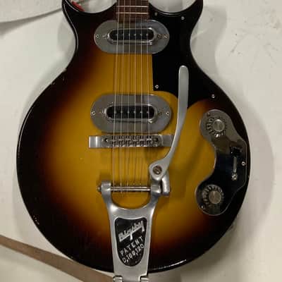 Magnatone MARK V 1957 - SUNBURST SEMI-HOLLOW BODY SET NECK image 1