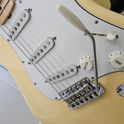 Fender USA Custom Shop YJM, Yngwie Malmsteen Signature Stratocaster Vintage White image 3