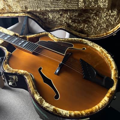 D’Angelico NYL-7 Seven String New Yorker Archtop 17" image 16
