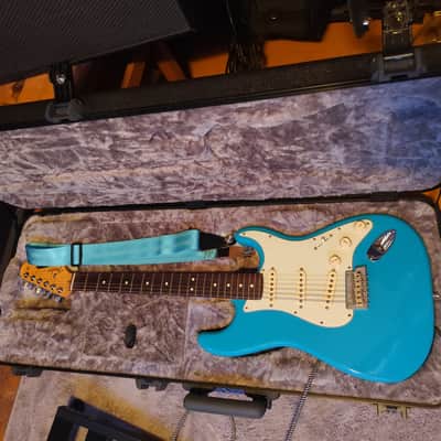 Fender Stratocaster American Pro II 2021 - Miami Blue image 3