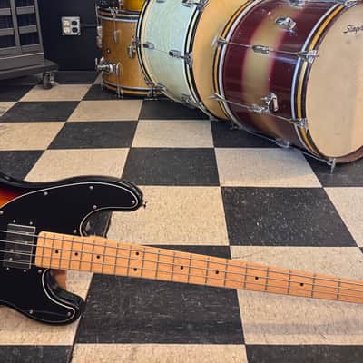 Squier Vintage Modified Precision Bass TB 2008 - 2012 3-Color Sunburst image 4
