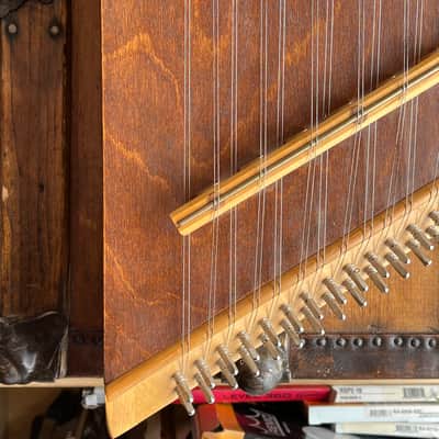 (DKF18097) MVH 2002 Hammered Dulcimer with Hammers image 8