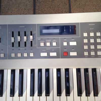 Akai MX73 73 key MIDI Master Keyboard MIDI Controller mx-73 Fully Working & Tested image 3