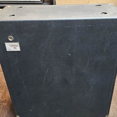Fender Bassman 70 2x15 Cabinet image 2