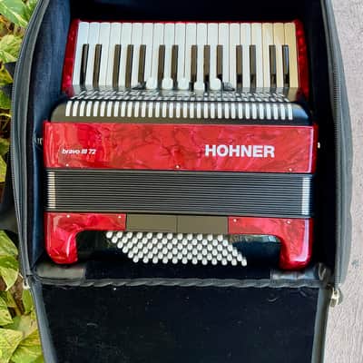 Hohner Bravo III 72 Chromatic Piano Accordion - Red - w/ Original Rolling Case image 1