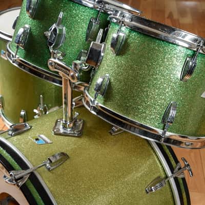 Ludwig Ludwig 12/13/16/22 1970's 4pc Drum Kit Green Sparkle image 2