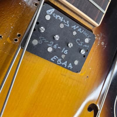 Gibson Midtown Standard Bass with Curtis Novak Pickups 2012- Vintage Sunburst image 25