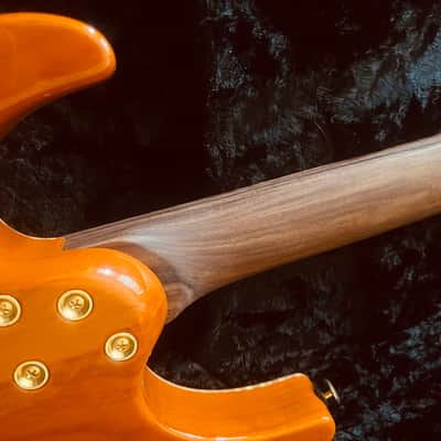 Suhr Modern Trans Amber Maple Flame image 8