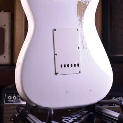 Fender stratocaster 1966 olympic white old refin image 14