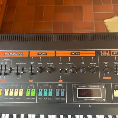 Roland Jupiter-8 61-Key Synthesizer 1981 - 1985 - Black image 9