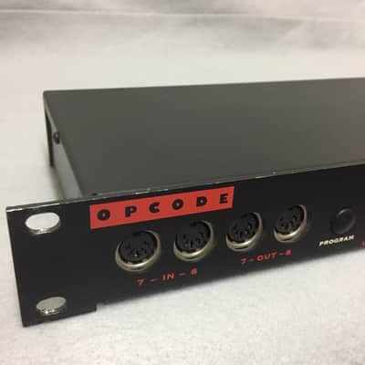Opcode Studio 128X Midi Patchbay 80's - Black image 1