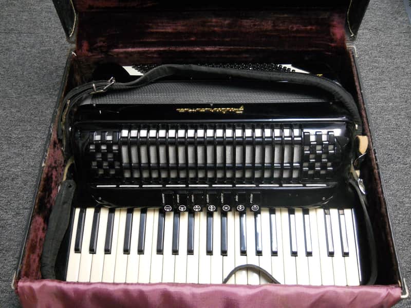 Vintage Symphony Grand Futurama Accordion 41/120 Italy (w/case) image 1