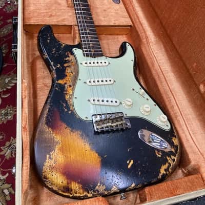 Fender Stratocaster Customshop SUPHREL 1963RI 2024 - Super Faded Aged Black Over 3-Colour Sunburst image 3