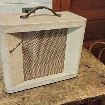 Danelectro Leader 1964? image 1