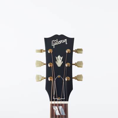 Gibson Custom 1960 Hummingbird Reissue, Heritage Cherry Sunburst | Demo image 4