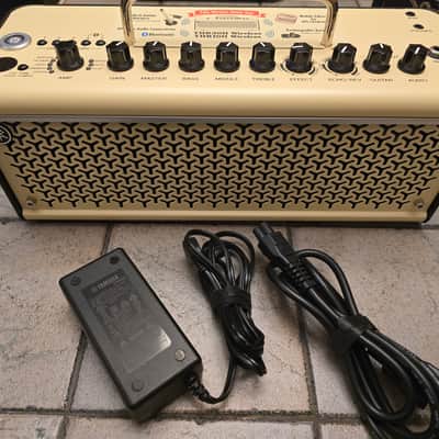 Yamaha THR10II-WL 20-Watt 2x3" Wireless Stereo Digital Modeling Guitar Combo 2019 - Present - Tan image 2