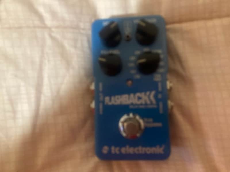 TC Electronic Flashback Delay & Looper 2014 - 2017 - Blue image 1
