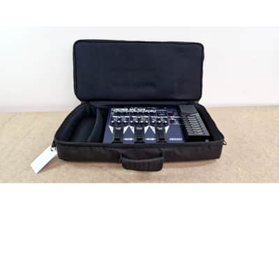 Boss ME-50B - Multi-Effects Pedals - Excellent w/ Soft Case & power supply image 3