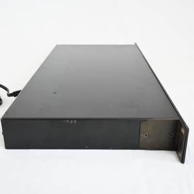 Yamaha GQ1031 Equalizer image 5